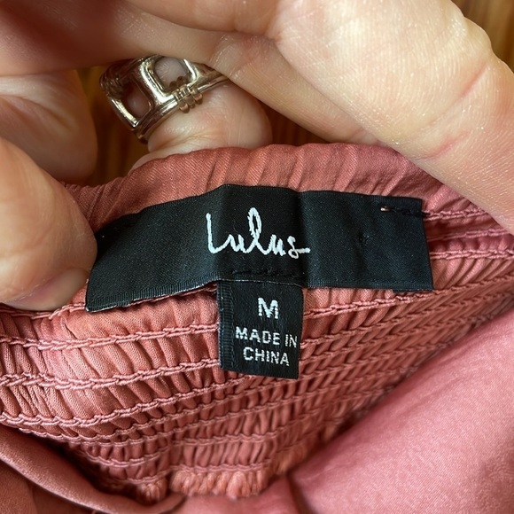 Lulu's Silky Peplum Tank Top - Picture 3 of 4